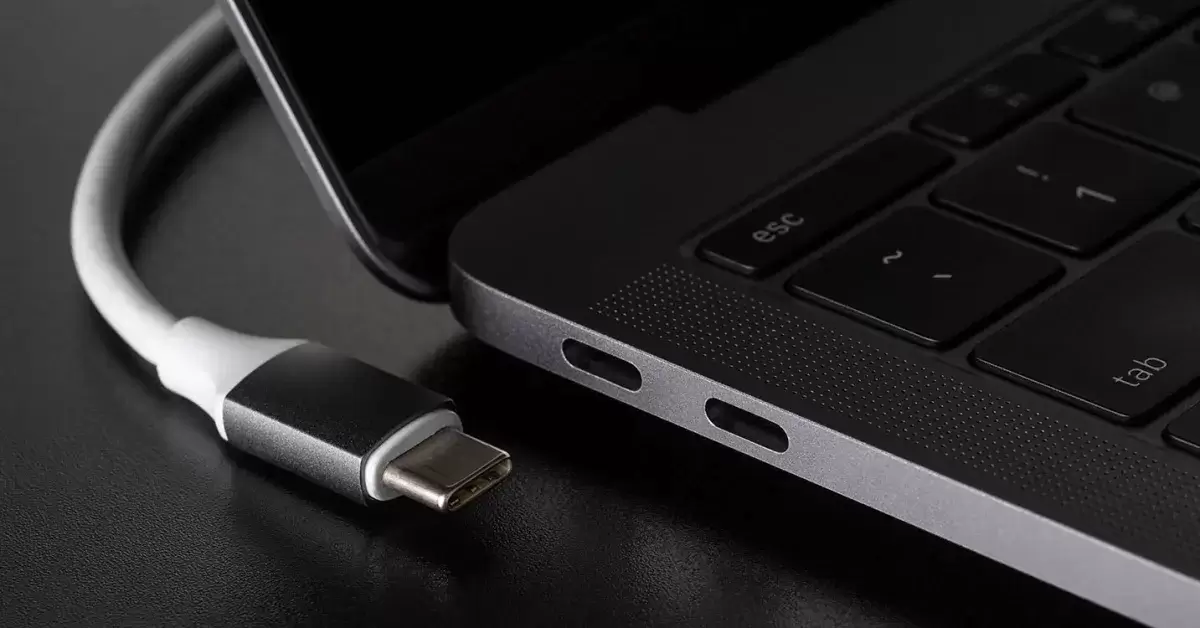 نسخه دوم USB 4