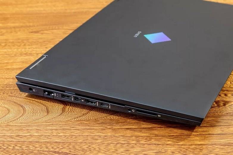 بررسی لپتاپ HP Omen 16